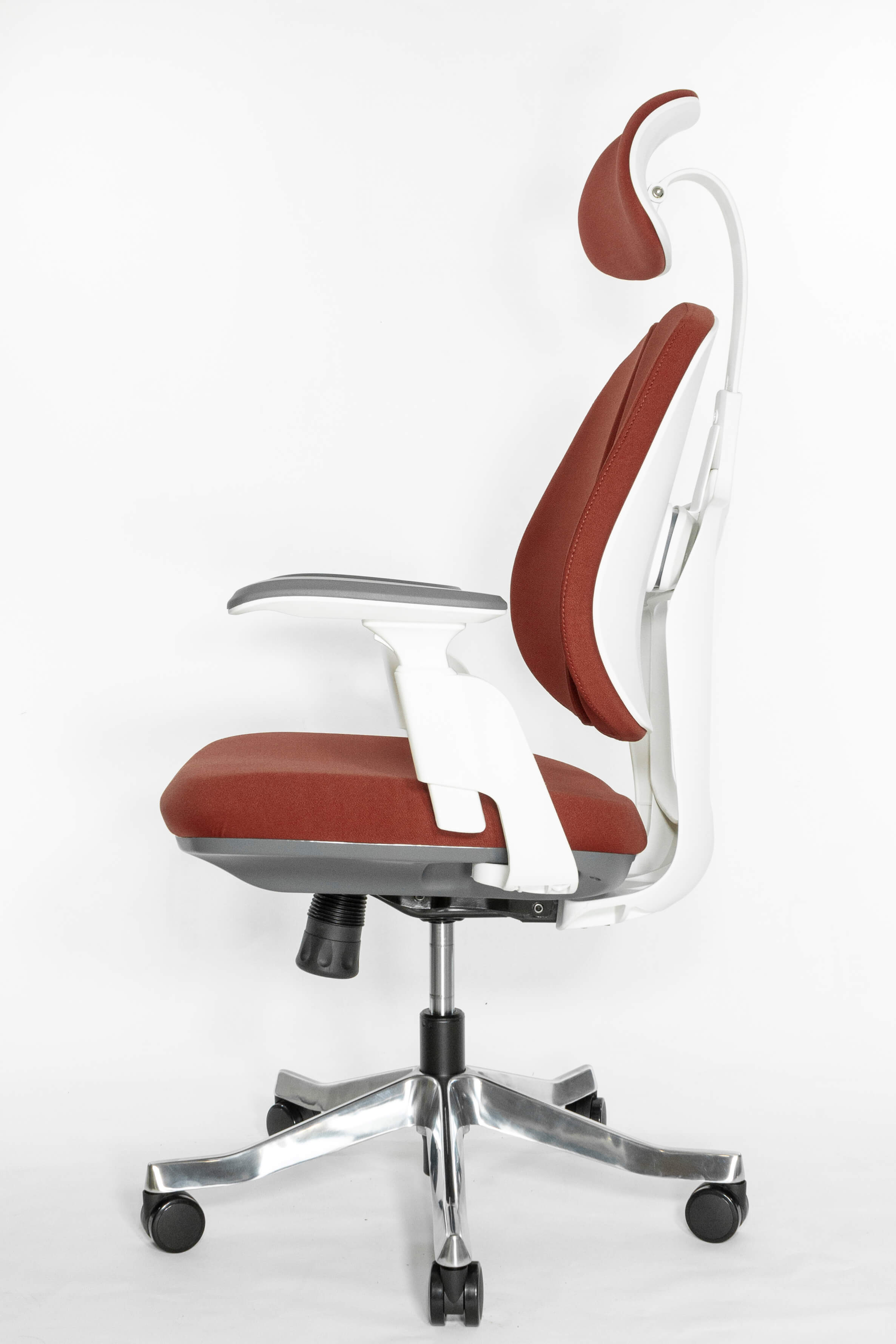Ортопедическое кресло Falto ORTO-BIONIC A92-2W Fabrik-WH-RED (каркас светлый / ткань RED)