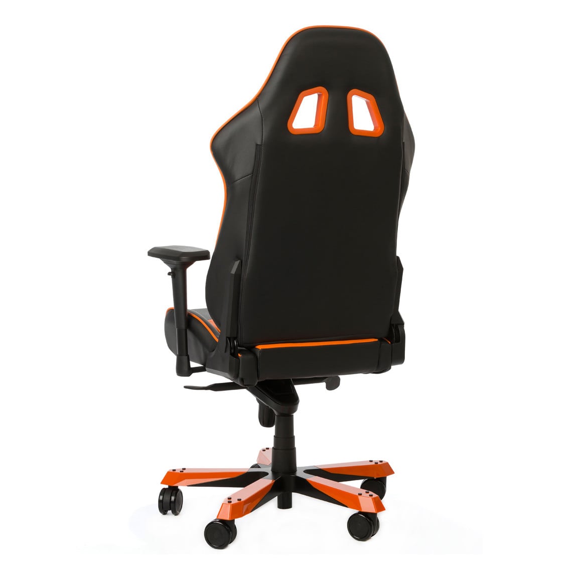 геймерское кресло с высокой спинкой