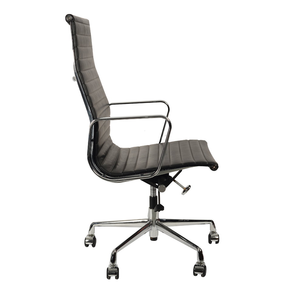 Эргономичное кресло Eames HB Ribbed Office Chair EA 119, черная кожа