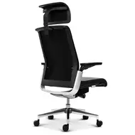 Эргономичное кресло руководителя Soho Design Match черная кожа